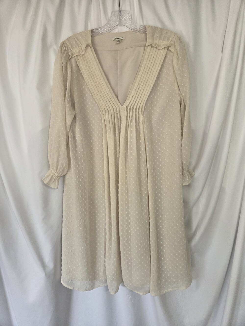 Versona Cream Swiss Dot V-Neck Midi Relax Fit Dress Size M
